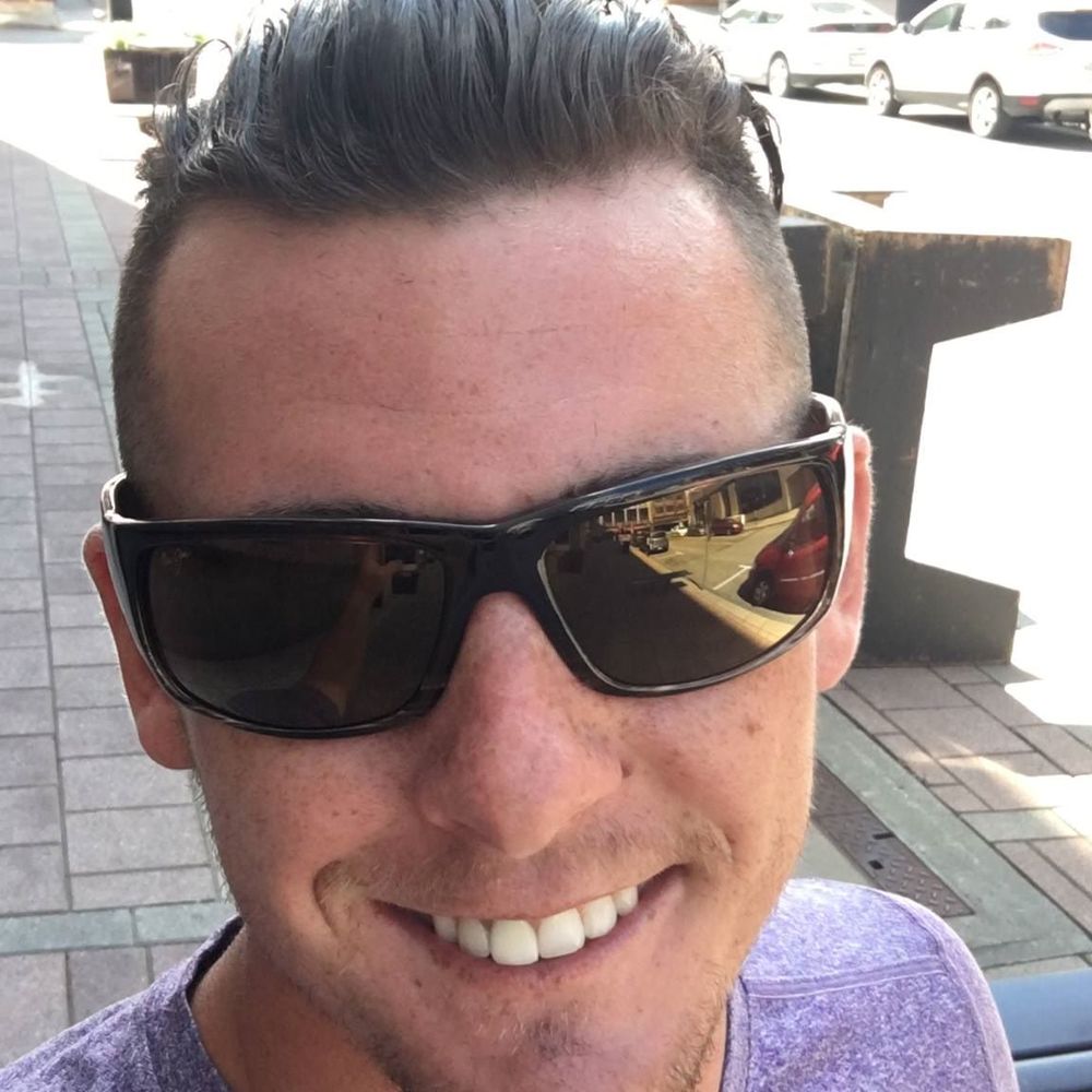Meet your Posher, Alex